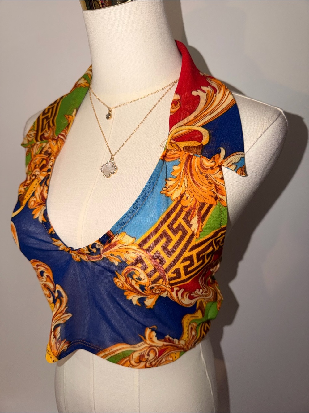 Multicolor Halter Top - Picture 2 of 4